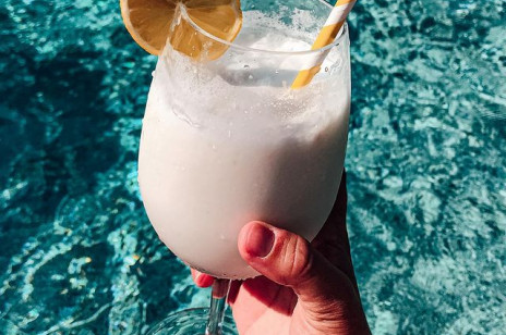 Whipped lemonade z TikToka to hit wśród napojów tego lata – sprawdź, jak szybko możesz go przygotować!