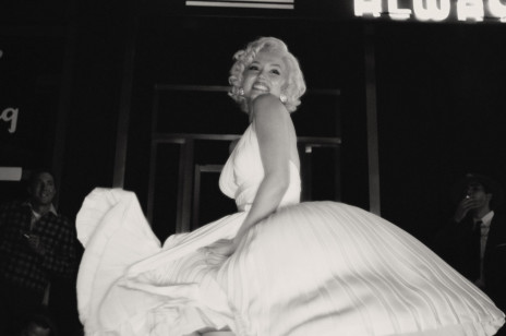 „Blondynka” już wkrótce na Netfliksie. Ana de Armas w filmie o Marilyn Monroe rzuca na kolana [OBSADA, ZDJĘCIA, ZWIASTUN, PREMIERA]