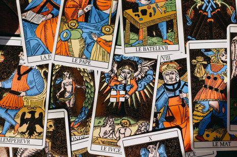 Tarot – karta dnia, karta na dziś. Jak interpretować karty?