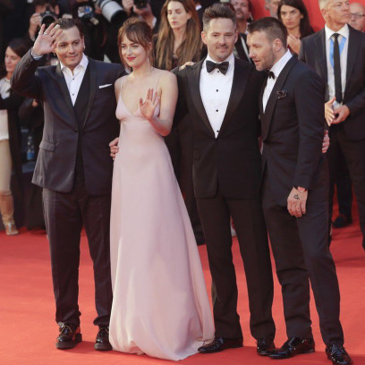 Johnny Depp, Dakota Johnson, director Scott Cooper i Joel Edgerton