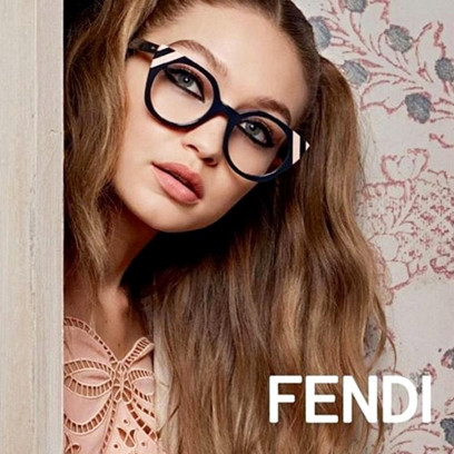 Gigi i Bella Hadid w kampanii Fendi wiosna/lato 2017