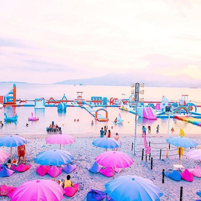 Inflatable Island na Filipinach to królestwo jednorożców