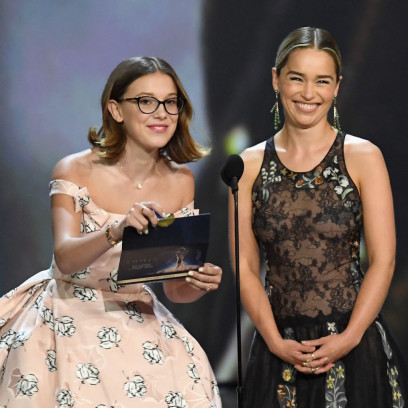 Nagrody Emmy 2018, czyli Telewizyjne Oscary rozdane! Kto otrzymał statuetkę, zachwycił stylizacją i wręczył pierścionek zaręczynowy? Sprawdźcie!