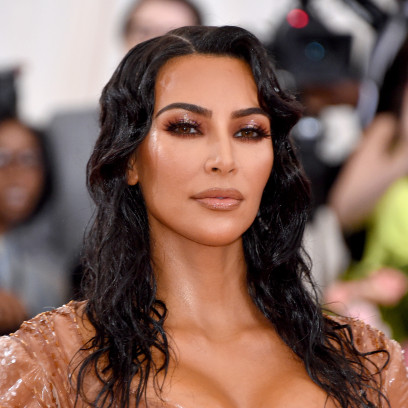 Met Gala 2019: Kim Kardashian postawiła na „wet look”.
