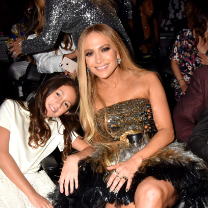 Jennifer Lopez pokazała śpiewającą córkę!
