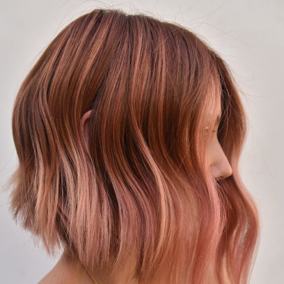 Trendy 2019: Rose Bronze to najmodniejszy kolor włosów na jesień