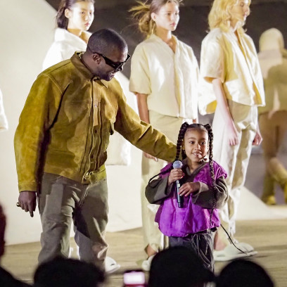 North West wystąpiła na pokazie kolekcji Kanye’go Westa! Posłuchajcie, jak rapuje dziewczynka