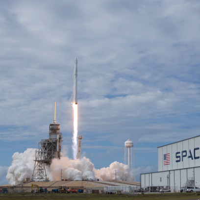 Trwa historyczna misja SpaceX i NASA. Sukces Elona Muska krytykuje Anja Rubik. Dlaczego?