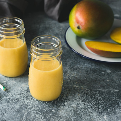 Koktajl z mango na 3 sposoby. Proste, pyszne i zdrowe przepisy
