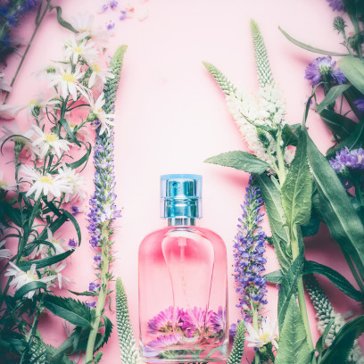Najpiękniejsze perfumy kwiatowe, czyli 7 zapachów idealnych na wiosnę