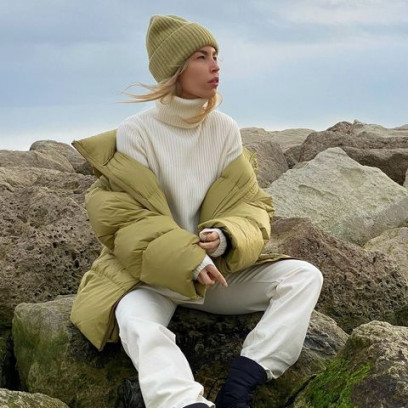 Ta kurtka z H&M robi furorę na Instagramie! Jest ciepła i zgodna z trendami. Na zimę idealna!
