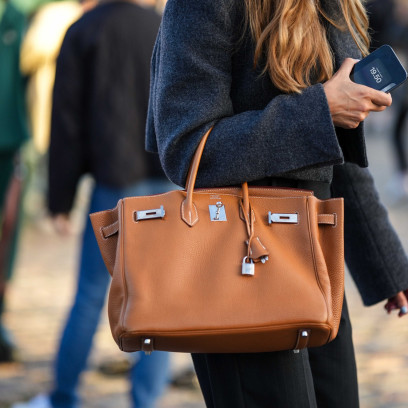 Jesienne torebki Skandynawek. 7 minimalistycznych modeli, które noszą w kółko