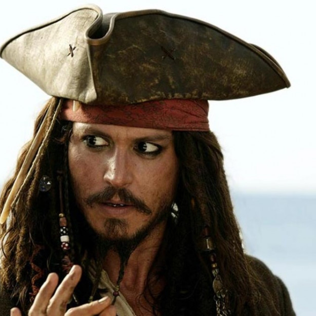 Disney zaproponował Johnny’emu Deppowi 301 mln dolarów za powrót do „Piratów z Karaibów” – donoszą media. Jets komentarz agenta aktora