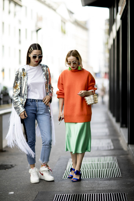 Moda uliczna na Milan Fashion Week wiosna-lato 2018 -