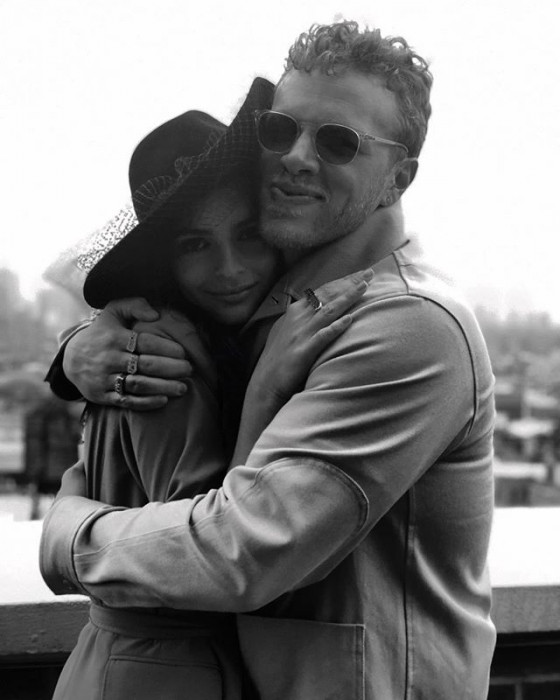 Emily Ratajkowski i Sebastian Bear-McClard wzięli ślub! 26-letnia modelka wyszła wczoraj za aktora i producenta.