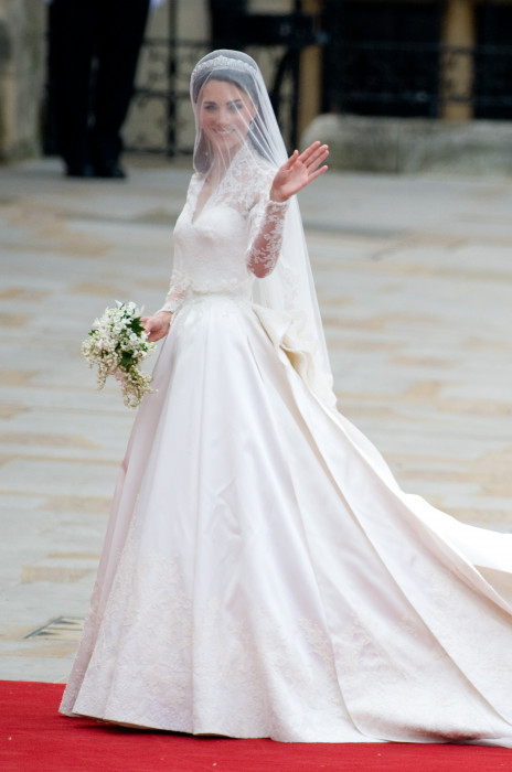H&M sprzedaje suknię ślubną Kate Middelton!