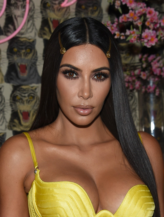 Styl Kim Kardashian jest rozpoznawalny i jeśli dobrze przyjrzec sie jej stylizacjom gołym okiem widać, do jakich rzeczy celebrytka ma najwieksza słabość.