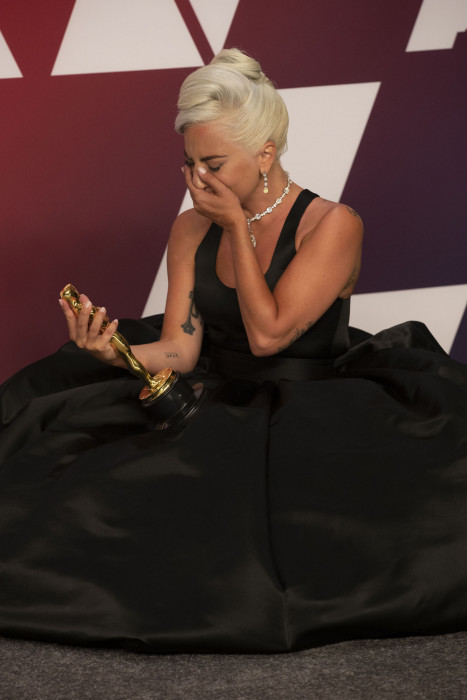 Lady Gaga zdobywają Oscara 2019 za piosenkę „Shallow” przeszła do historii!