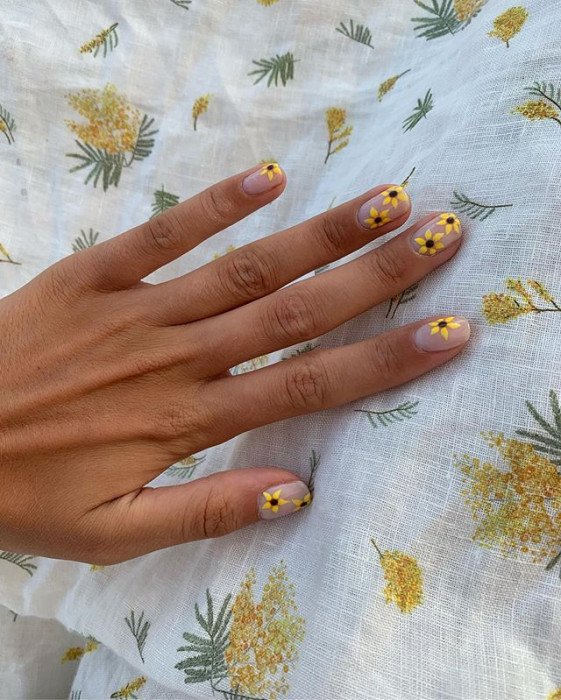 Trendy 2019: modne paznokcie z Instagrama. Manicure, który musicie przetestować do końca wakacji