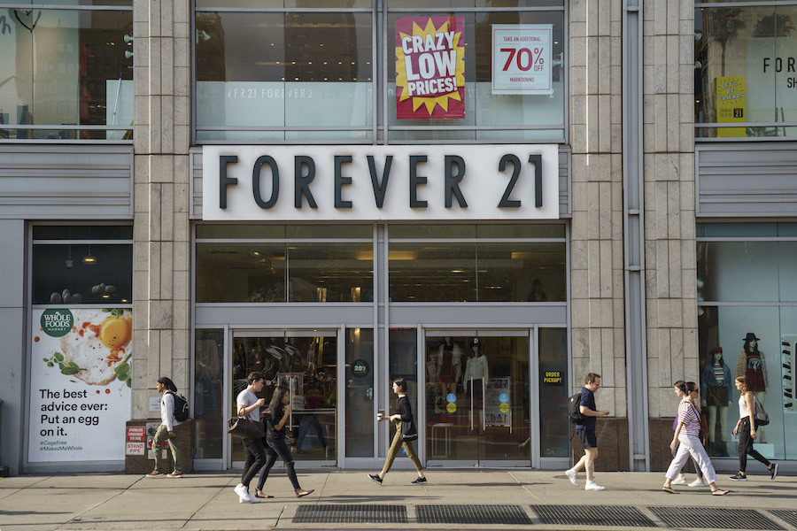 Forever 21 ogłosiła bankructwo. Marka odzieżowa zamyka sklepy w Polsce