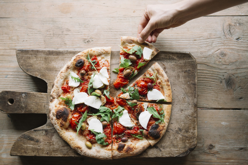 Pizza fit – przepis na zdrową pizzę z warzywami