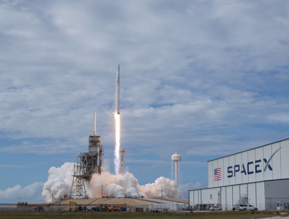 Trwa historyczna misja SpaceX i NASA. Sukces Elona Muska krytykuje Anja Rubik. Dlaczego?