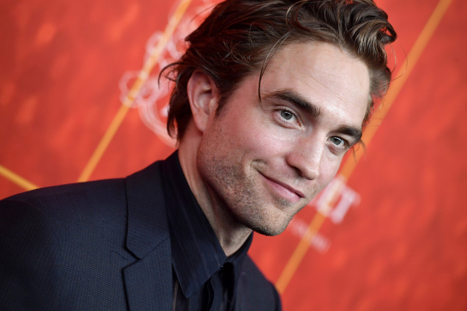 Internauci nie mogą znieść jego nowej fryzury. A wam jak się podoba Robert Pattinson jako blondyn?