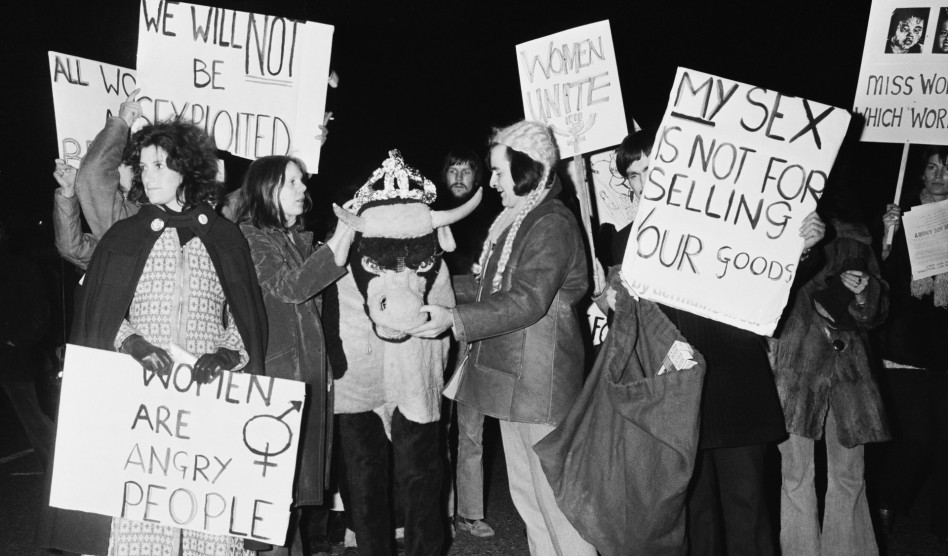 Feministyczna demonstracja w Londynie w 1971 roku podczas wyborów Miss Świata
