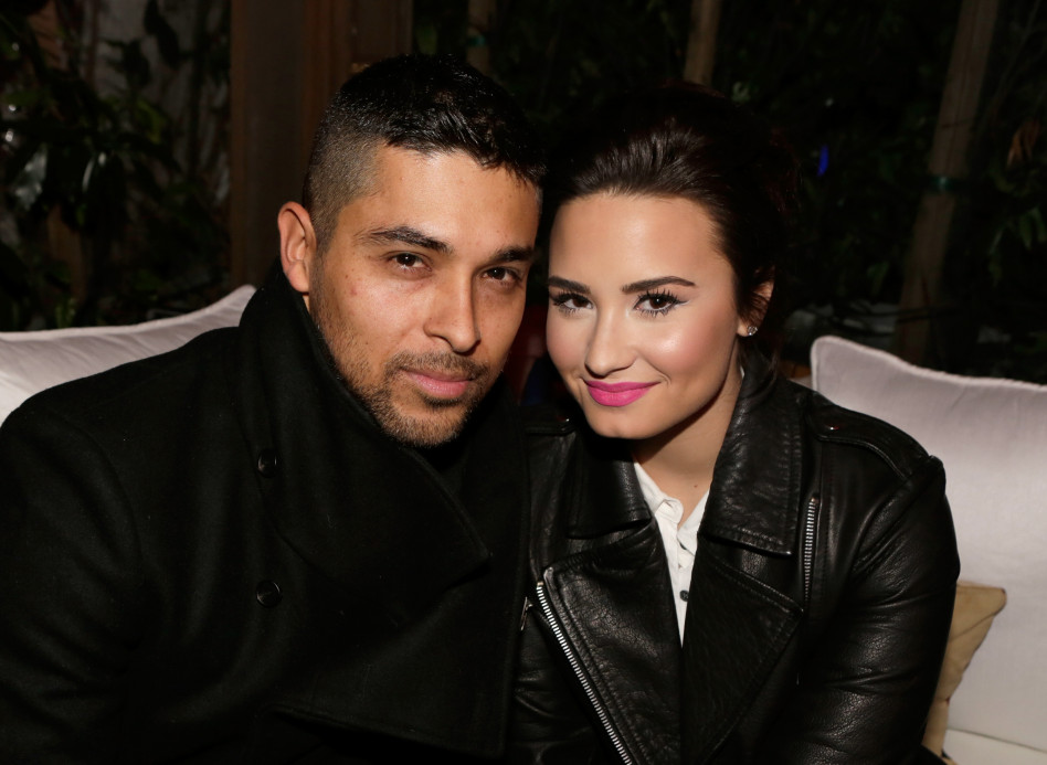 Demi Lovato sugeruje w nowej piosence, że padła ofiarą groomingu