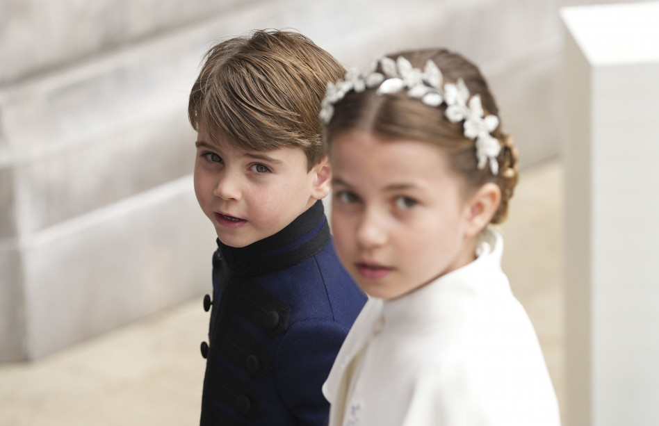 Dzieci Kate i Williama na koronacji Karola III