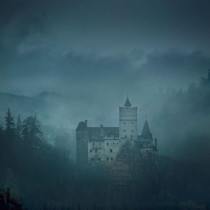 Nocleg w zamku Drakuli w Transylwanii do wygrania w Airbnb
