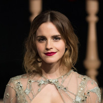 Emma Watson na premierze filmu "Piękna i Bestia" w Chinach