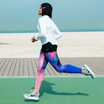Nike stworzy sportowe hidżaby dla muzułmanek