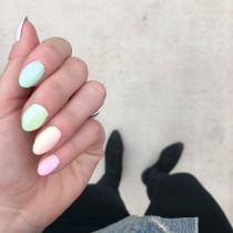 Modne paznokcie 2019: Gradient, czyli najsubtelniejszy trend manicure tego sezonu!