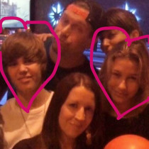 Justin opublikował również wspólne zdjęcie ze swoimi teściami!