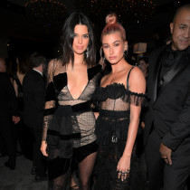 Kendall Jenner zorganizowała wieczór panieński Hailey Baldwin! Zobaczcie zdjęcia z imprezy