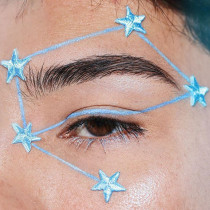 Trendy 2020: Astro make-up - najpiękniejsze inspiracje z Instagramu