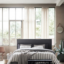 Lustro w sypialni – przesądy ostrzegają przed tym rozwiązaniem / H&M Home