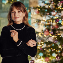 Anna Lewandowska w świątecznej kampanii Apart