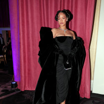 Rihanna na 80. ceremonii wręczenia Złotych Globów