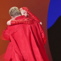 Sam Smith i Kim Petras podczas Grammy 2023
