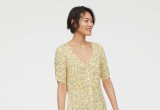 Sukienka w kwiaty H&M, 64,90 zł