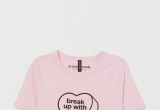 T-shirt z kolekcji Ariana Grande x H&M, 49,99 zł