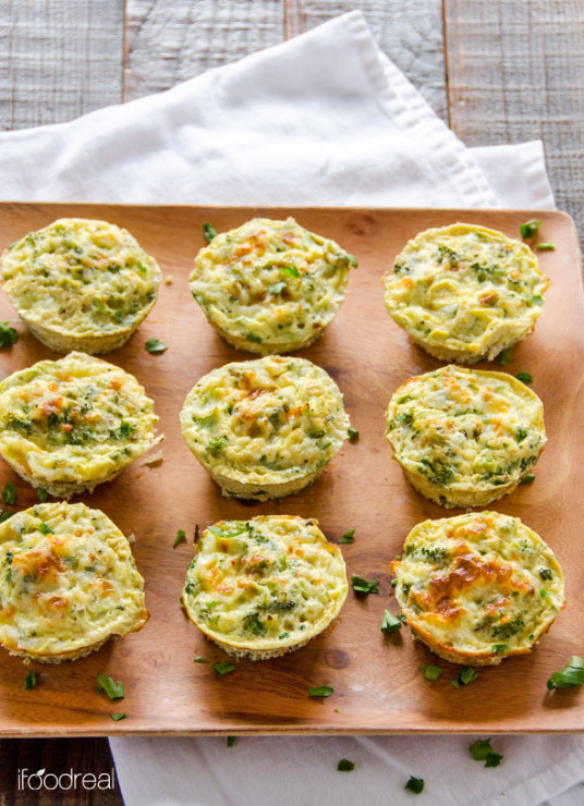 top-healthy-breakfast-quinoa-broccoli-egg-muffins