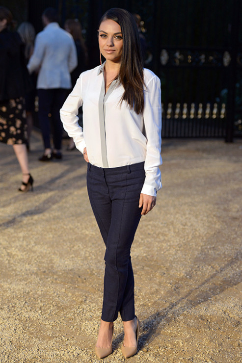 512-Mila-Kunis-at-the-Burberry-_London-in-Los-Angeles_-event