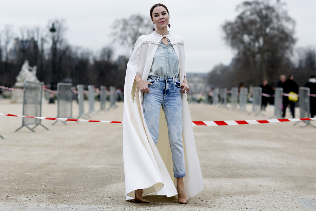 Peleryna na street fashion Paris str F15 237