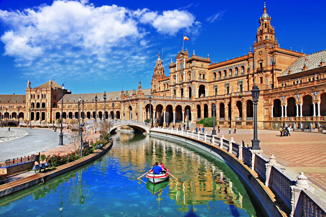 9 europejskich miast, w których w grudniu poczujesz wiosnę, Sevilla