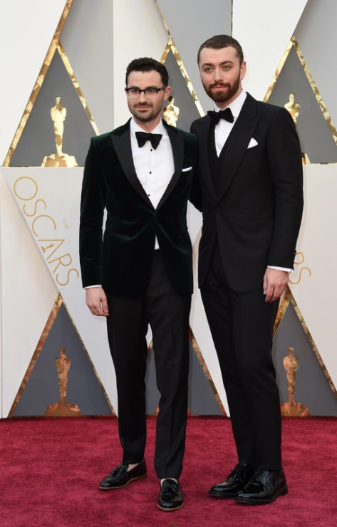 Oscary 2016, czerwony dywan: Sam Smith i Jimmy Napes, fot. East News