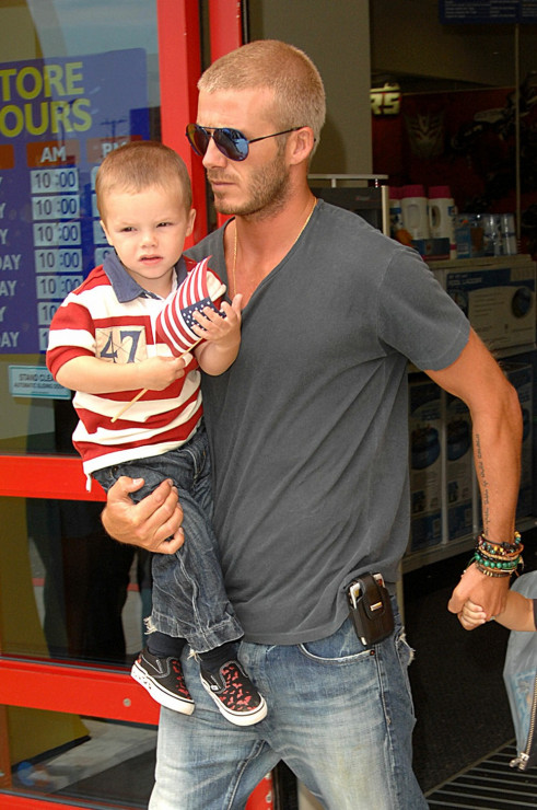 W 2005 roku w Madrycie urodził się ich trzeci syn Cruz David Beckham.
