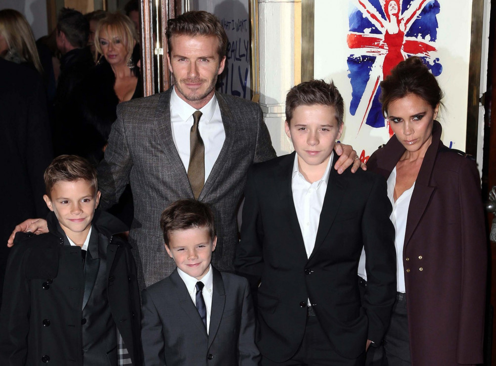 David i Victoria Beckham z synami